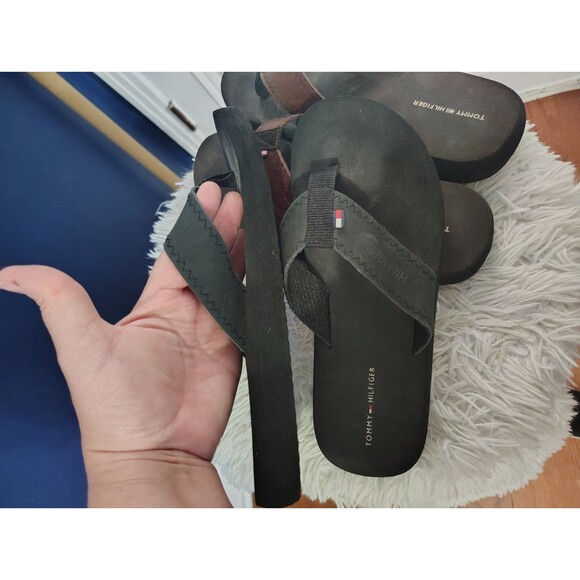 Tommy Hilfiger 2 PAIR BUNDLE Women's Flip Flop Size 7.5M Leather - Picture 4 of 8